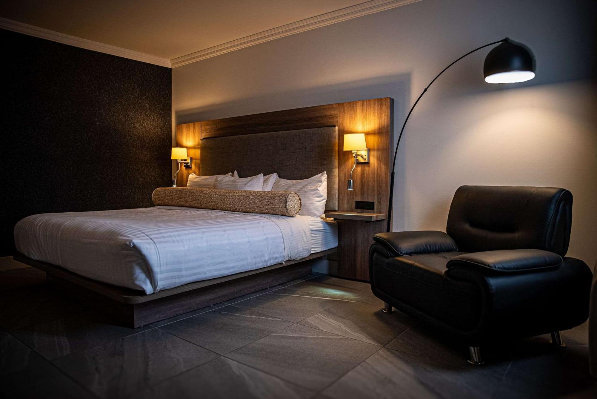 Le Noranda Hotel & Spa, Ascend Hotel Collection Rouyn Eksteriør billede